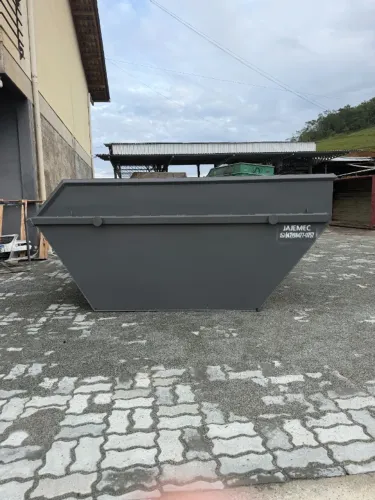 Caçamba estacionária de 4 m³