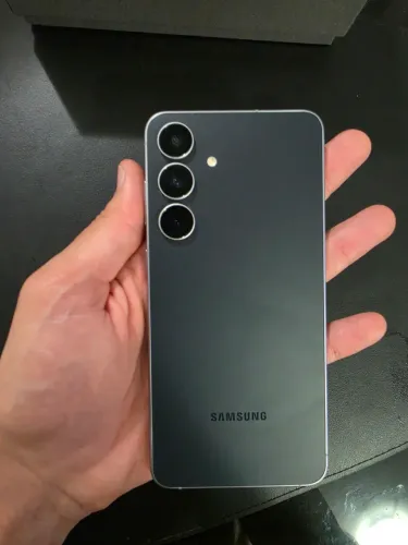 SANSUNG S25 FE - 128 GB 