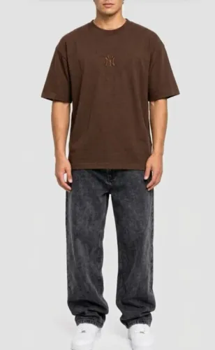 Kit Camisa Oversizer e Calça Baggy