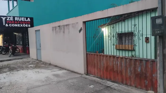Vende-se casa Benevides 