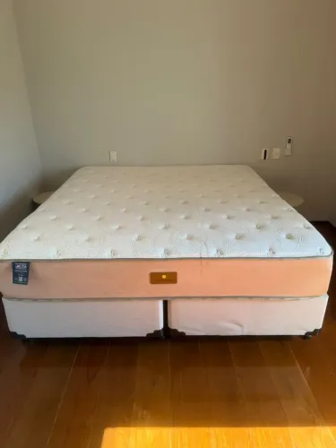 Cama