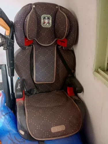 Cadeirinha infantil de carro 2em 1 vira assento elevado