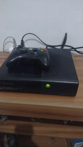 XBOX 360- SUPER SLIM DESTRAVADO!