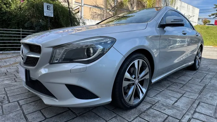 Mercedes-Benz CLA-200 First Edition 1.6 TB 16V Aut. 2014