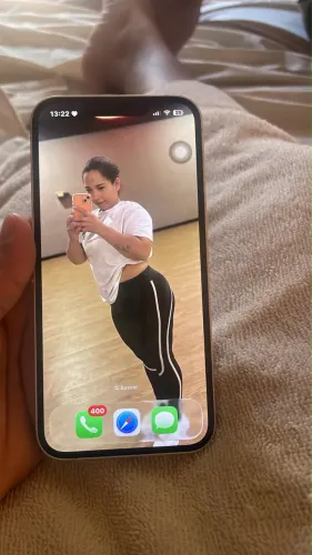 iPhone 14 com caixa e carregador