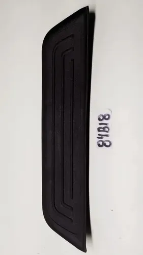 Soleira Externa T/d Hyundai Azera 2012 8588-3v000 (84b18)