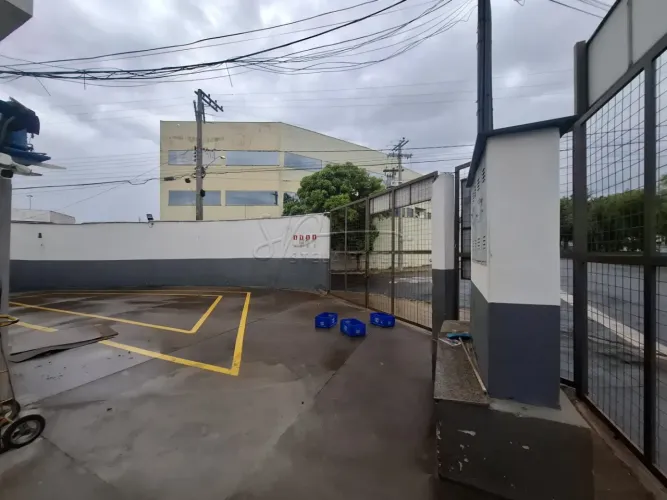 Loja comercial de 55m² com terreno de 175m² para locação - Planalto Verde
