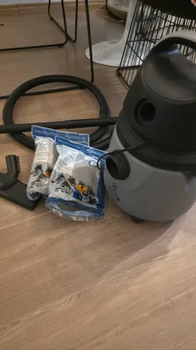 Aspirador Electrolux Água e Pó Potente com Função Sopro 1400W