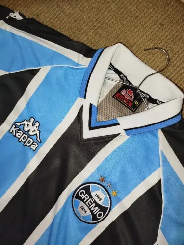 Camiseta do Grêmio 2001..? Kappa original... Em ótimo estado.? design  Ita