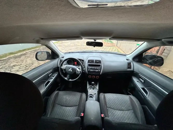 Mitsubishi ASX 2.0 16V 160cv Aut. 2011