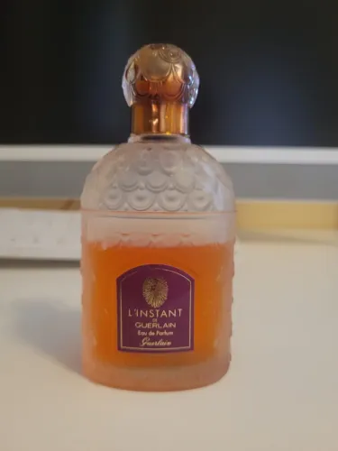 Perfume l'istant guerlain EDP