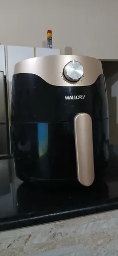 Air Fryer Mallory - 50,00 (Conserto ou retirada de peças)
