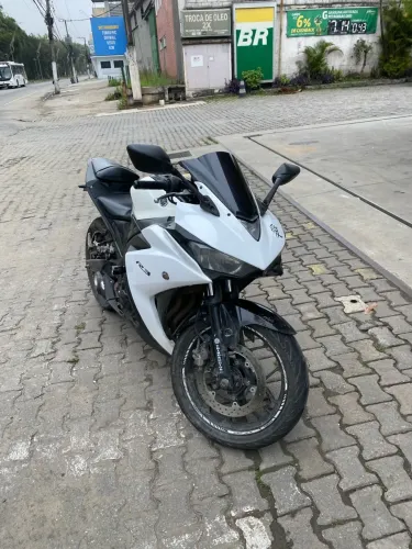 Yamaha YZF R3 - 2017/2018