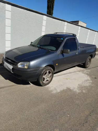 Ford Courier 1.6 L/ 1.6 Flex 2006