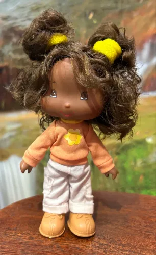 Boneca moranguinho laranjinha 2003