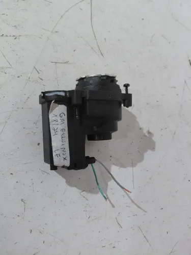 Motor rebatimento retrovisor GM Equinox esquerdo 