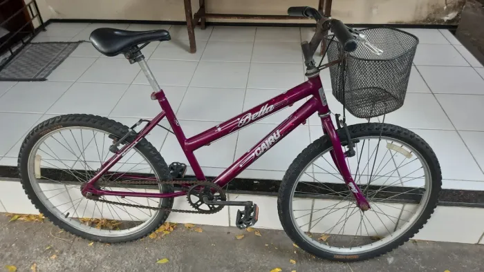 Bicicleta Caloi Ceci Aro 24 Roxa com Cesta - Feminina