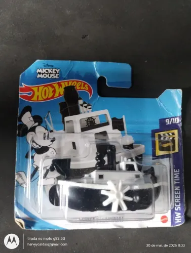 Hot Wheels Mickey Mouse steamboat