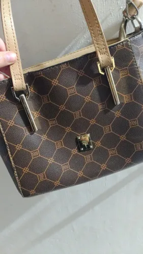 Linda bolsa raffity original com alças removivel
