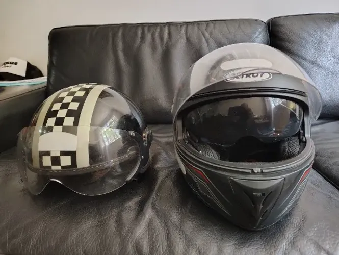 CAPACETES DE MOTO - ESTILO RETRÔ KRAFT 58, VINTAGE E ESPORTIVO EBF 58