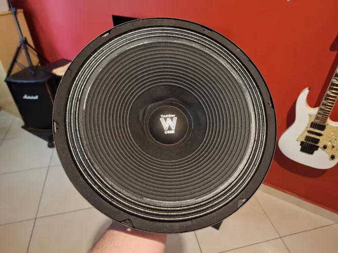 Alto Falante Woofer 12 Polegadas - Bomber W One (125w 8 ohms)