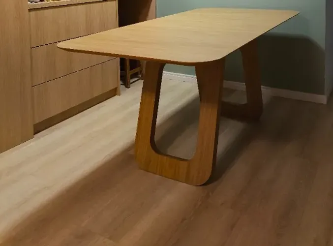Mesa de jantar para 8 pessoas