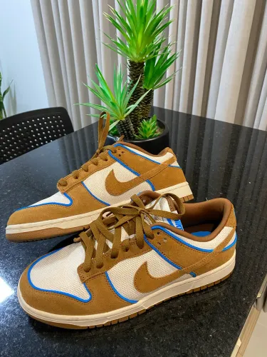 Tênis Nike Dunk Low Light British Tan