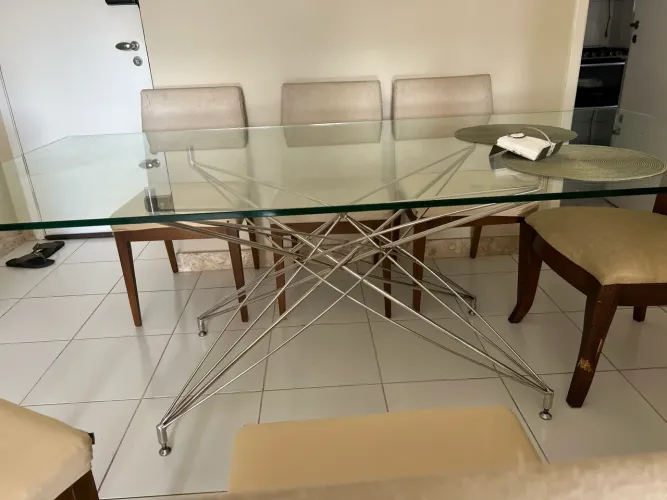 Belíssima mesa de jantar 8 lugares 