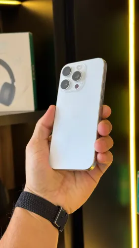 iPhone 16 pro 256gb Branco impecável