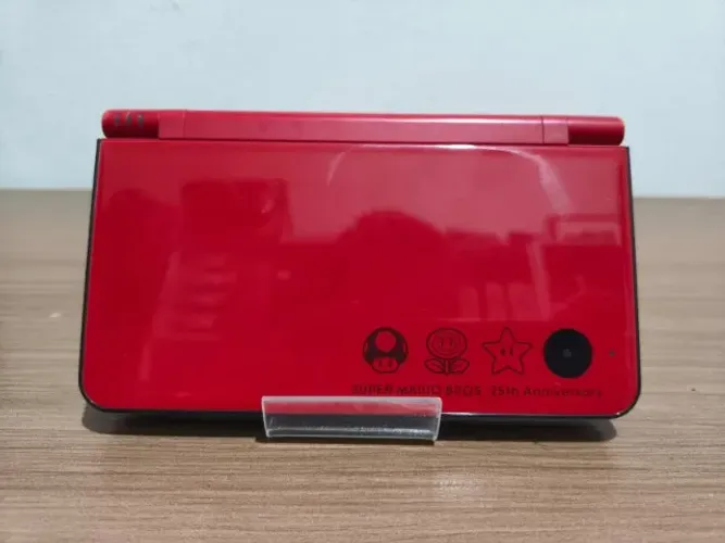 Nintendo DSi XL - Edição 25 anos