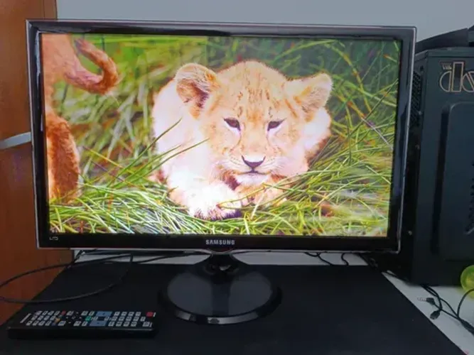 TV DIGITAL E MONITOR SAMSUNG 27 POLEGADAS FULL HD SÓ 12X 43 IMPECÁVEL ENTREGO E ACEITO TRO