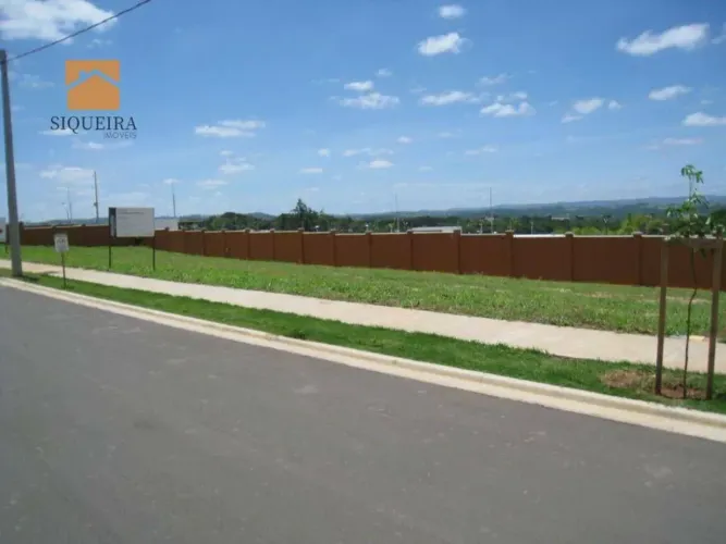 Condomínio Alphaville Castello - Terreno para alugar, 578 m² por R$ 3.084/mês - Vila Marti