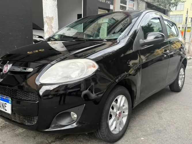 Fiat Palio Attractive 1.0 EVO Fire Flex 8V 5P 2014