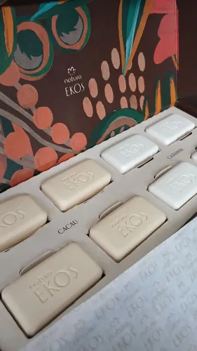 Ekos Cacau e Castanha Estojo de Sabonetes Natura