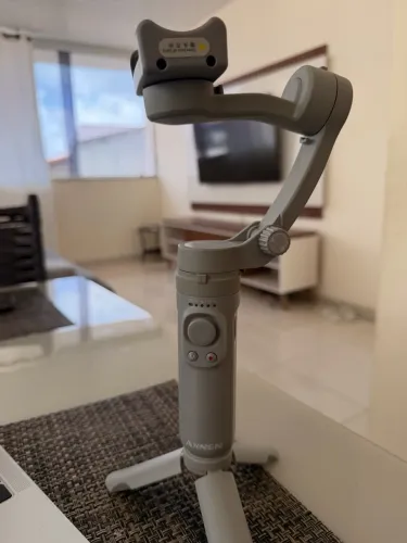 Gimbal celular 