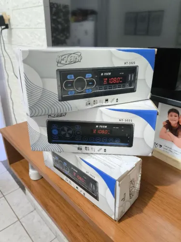  Som Automotivo Bluetooth H-Tech  USB, Rádio FM Promoção
