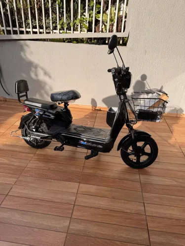 Bicicleta elétrica moto nova R$3500 av