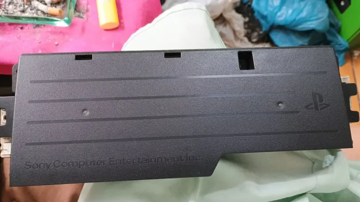 FONTE PS3 SLIM ORIGINAL FUNCIONANDO PERFEITAMENTE GARANTIA 90 DIAS.