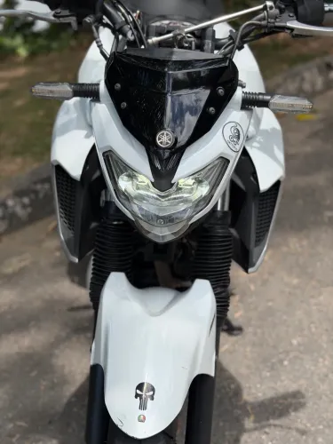 FAZER 250 NOVA!!! TODA EQUIPADA