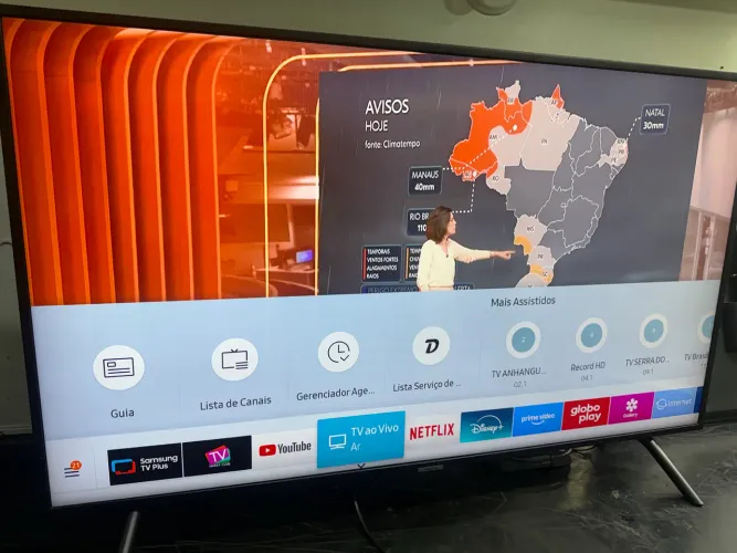 Tv led Samsung Smartv 4K UHD 55 polegadas Wi-Fi Bluetooth YouTube Netflix