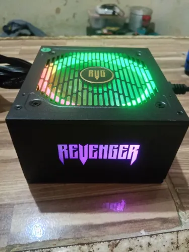 Fonte Revenger 750W