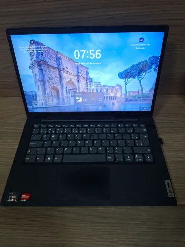 Notebook Lenovo Ryzen 5, 8GB RAM, SSF 125G Windows 11 ? Muito Novo