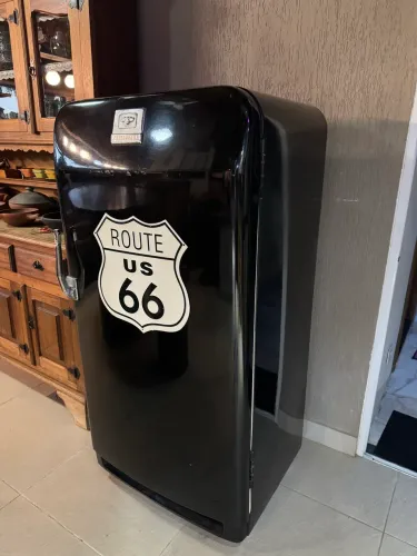 Geladeira antiga 1950. Frigidare