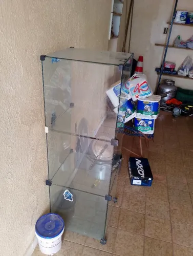 Balcão Expositor de Vidro Modulado (Vitrine)