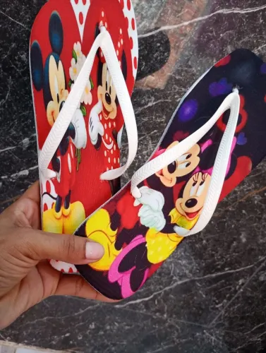 Chinelos personalizados por apenas 22$ reais