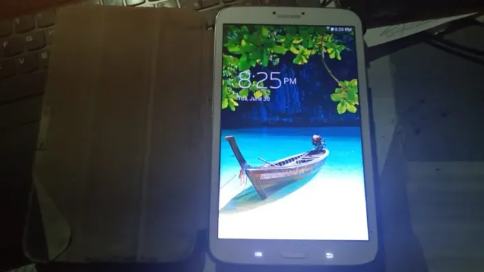 Tablet Sansung Tab 3 Android 4.4.2 KitKat, Funcionado Normalmente.