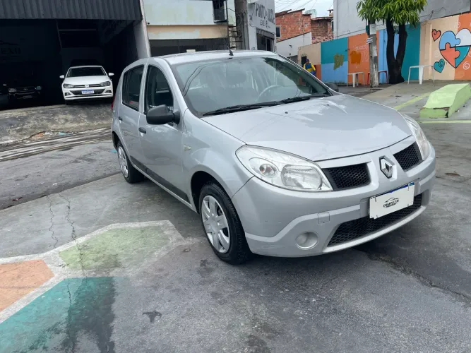 Renault Sandero Expression Hi-flex 1.6 8V 5P 2010