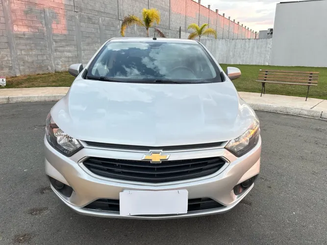 Chevrolet Onix Hatch LT 1.0 8V Flex Mec. 4P 2019