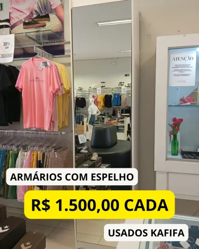 Armários com espelho para loja