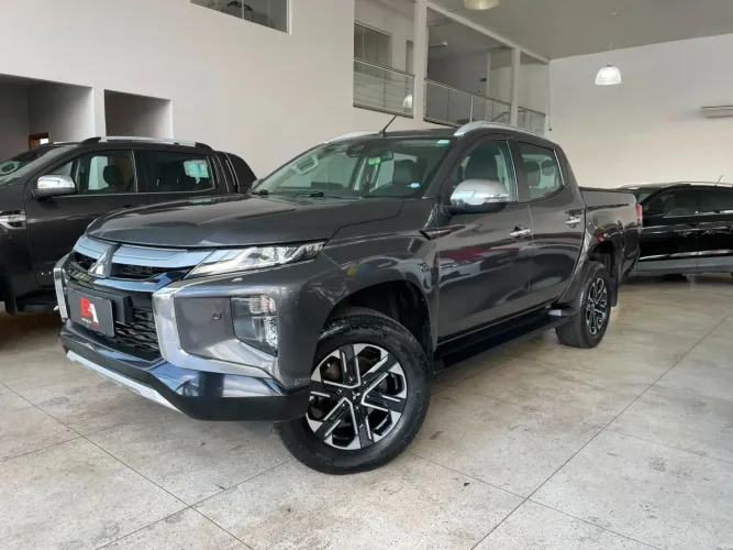 Mitsubishi L200 Triton Sport HPE-S 2.4 CD Dies. AUT 2023
